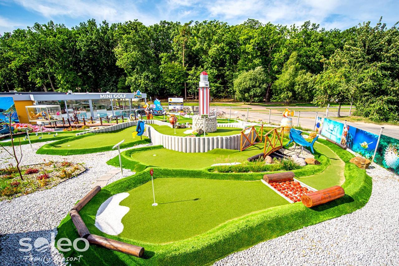 Soleo Family Resort - Domki 3 Min Od Morza - 3 Baseny, 4 Jacuzzi, Sauna, Animacje, Malpi Gaj, 3 Sale Zabaw, 4 Place Zabaw, 2 Restauracje Rewal Eksteriør bilde